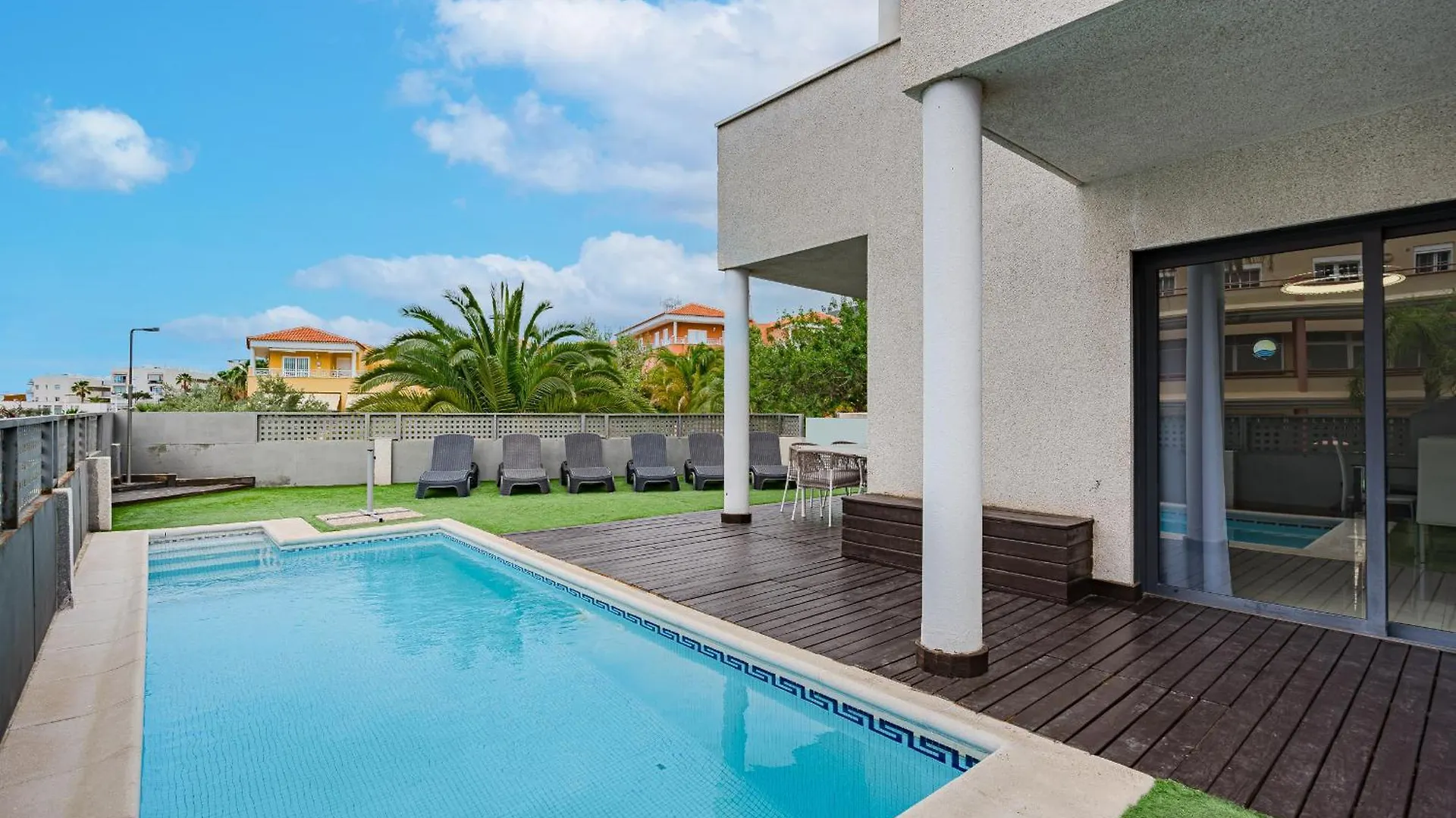 Casa Independiente Con Piscina Privada Costa Adeje  Costa Adeje (Tenerife)